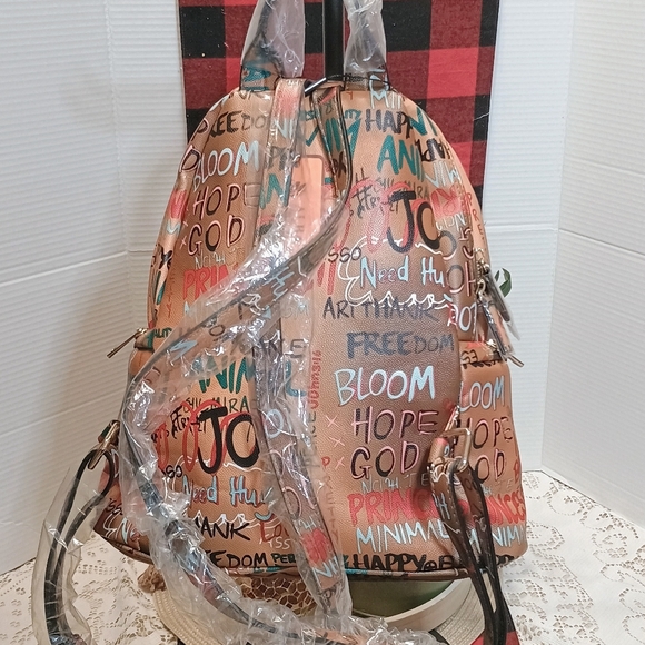Alba Graffiti Backpack - NWT - Picture 2 of 4